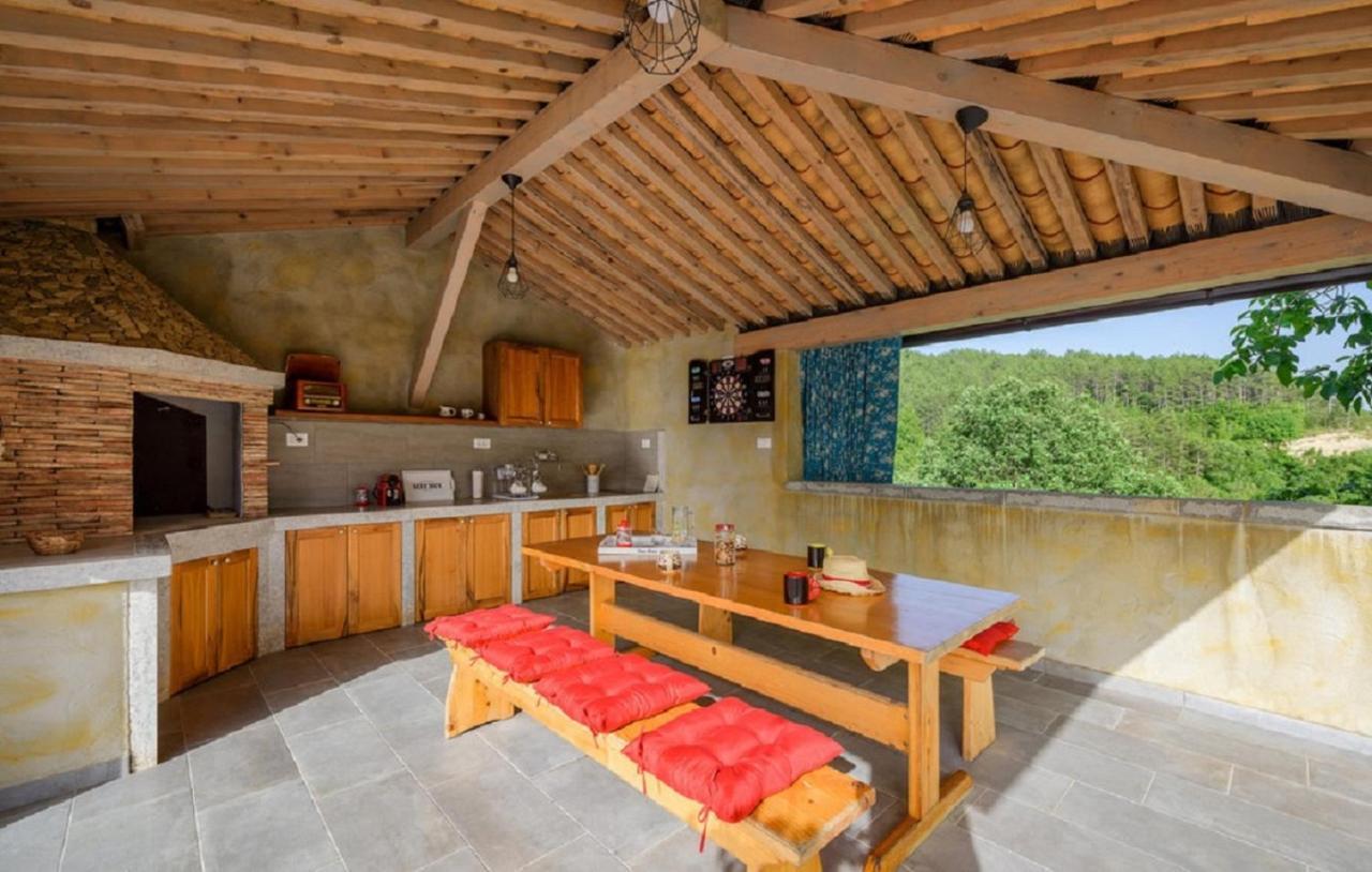 Guesthouse Gospodi Cerovlje Kültér fotó